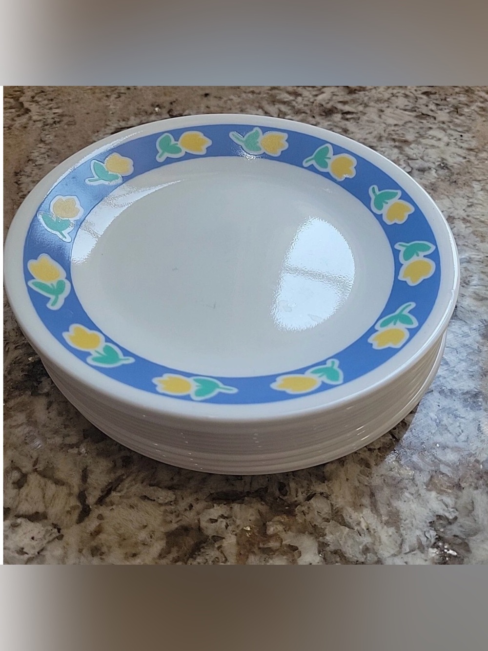 Corelle Primavera 6 appetizer-dessert-salad  6.5” plates, excellent condition,